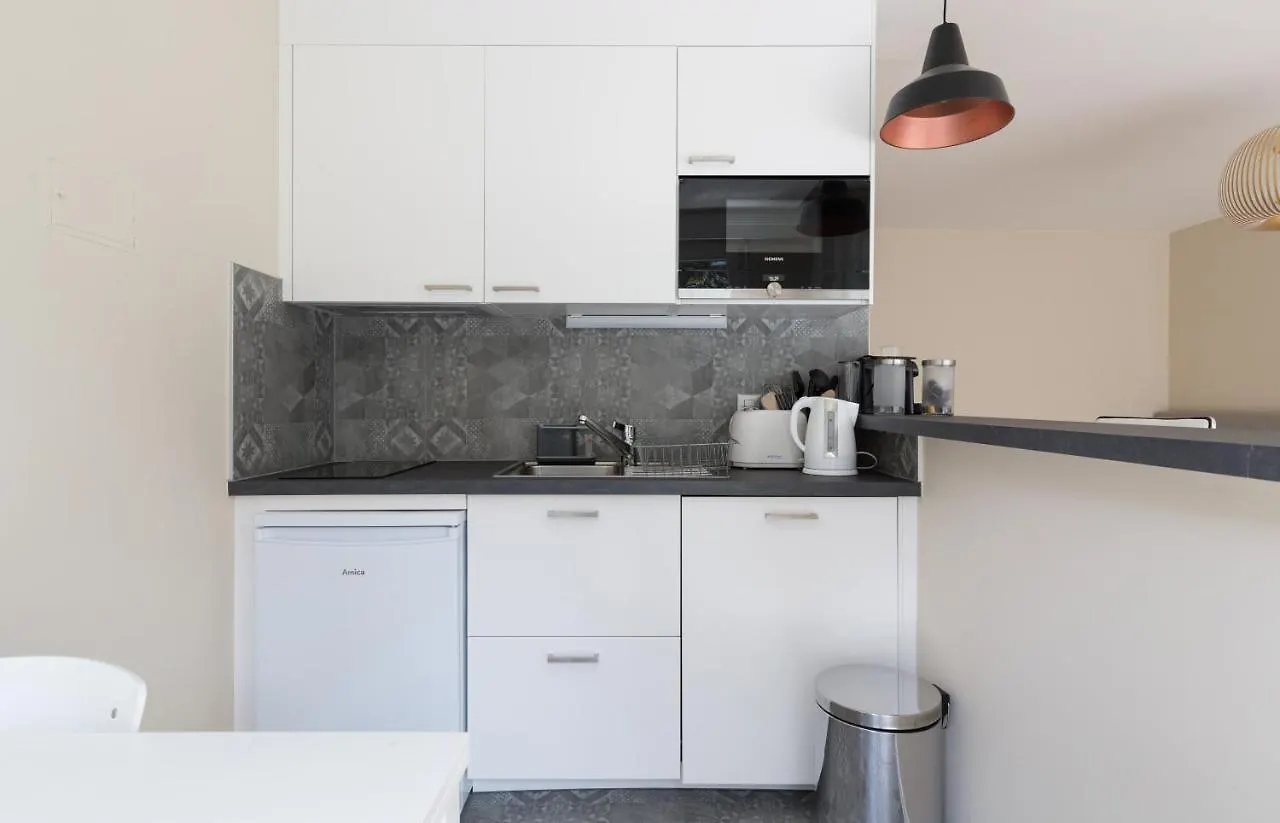 شقة Cosy Studio Central Geneva With Parking