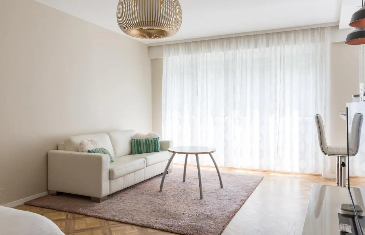 شقة Cosy Studio Central Geneva With Parking