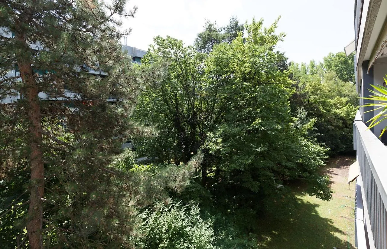 شقة Cosy Studio Central Geneva With Parking سويسرا
