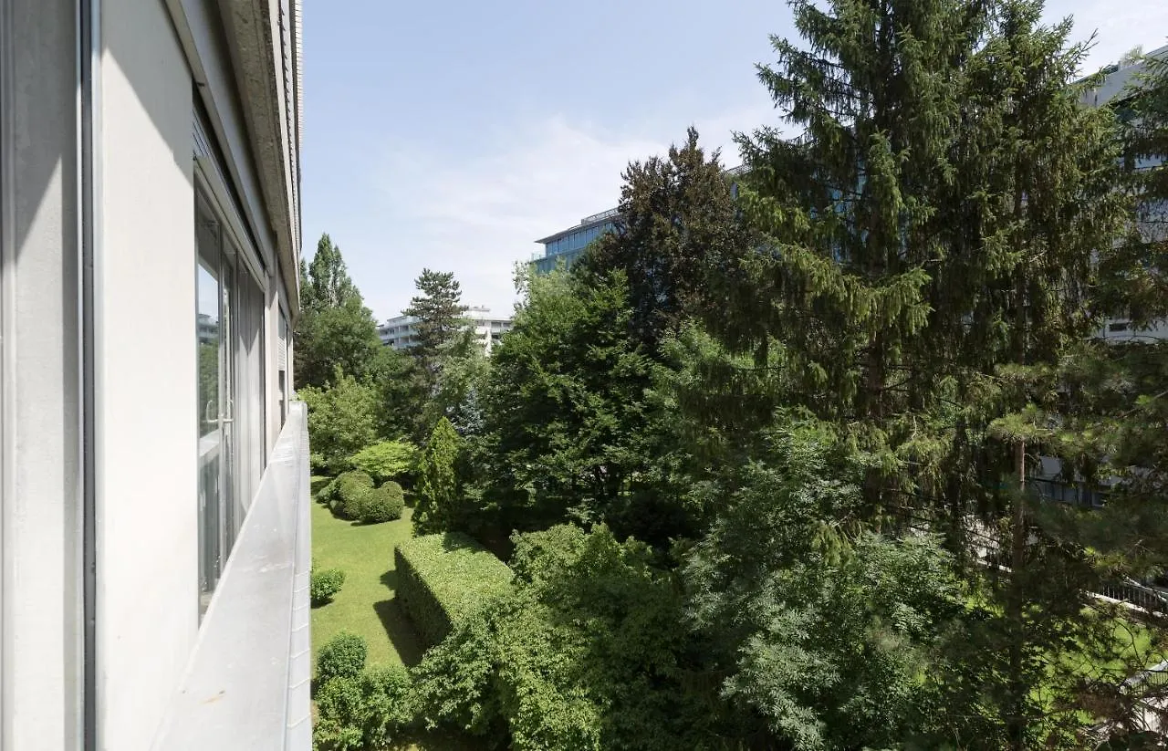 شقة Cosy Studio Central Geneva With Parking 0*,  سويسرا